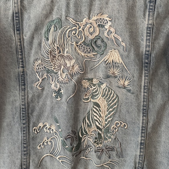 PacSun Jackets & Blazers - PacSun Jean Jacket M, Embroidered Japan Tiger Dragon Y2K Gorpcore Thrashed Punk